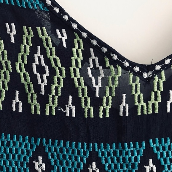 Lucky Brand | Aztec Print Pullover Top Womens Small Blue V-neck Sheer Size S - Picture 4 of 13